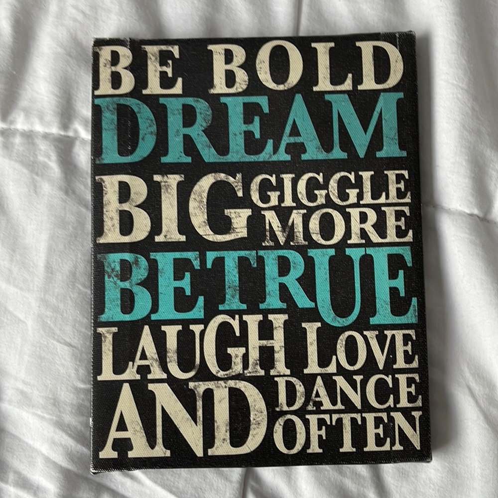 Be Bold… Wall Decor